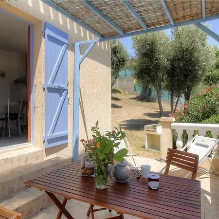 Vakantiehuis L'amandier -le Figuier-les Lauriers Roses