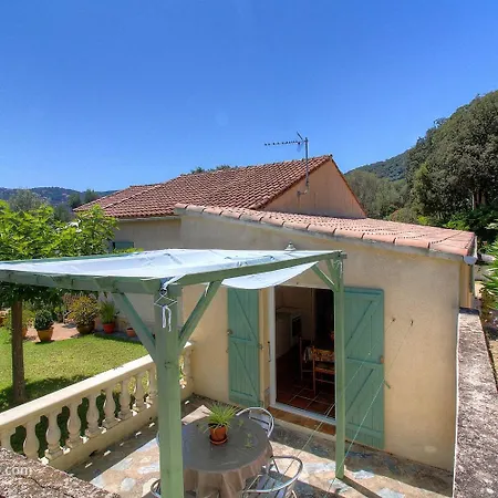 Vakantiehuis L'amandier -le Figuier-les Lauriers Roses *