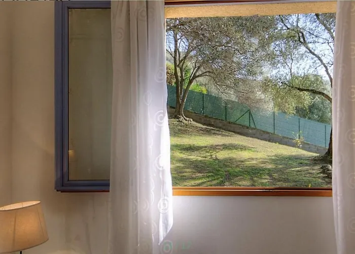 Holiday home L'amandier -le Figuier-les Lauriers Roses