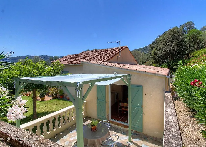 Holiday home L'amandier -le Figuier-les Lauriers Roses *