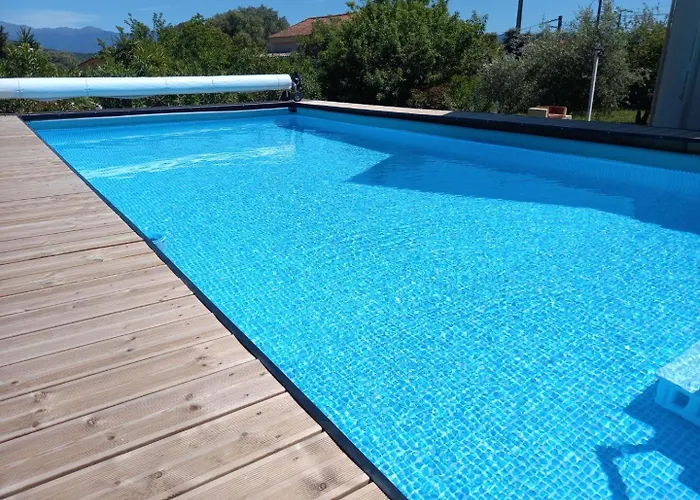 L'amandier -le Figuier-les Lauriers Roses Holiday home