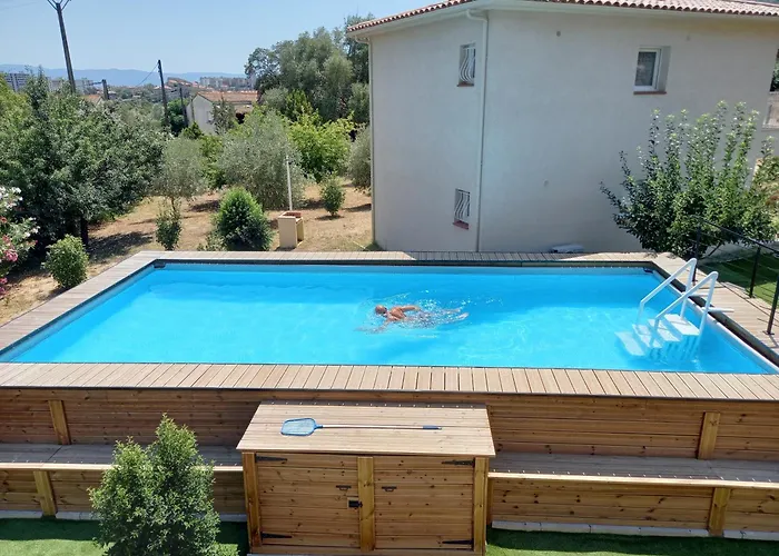 L'amandier -le Figuier-les Lauriers Roses Holiday home